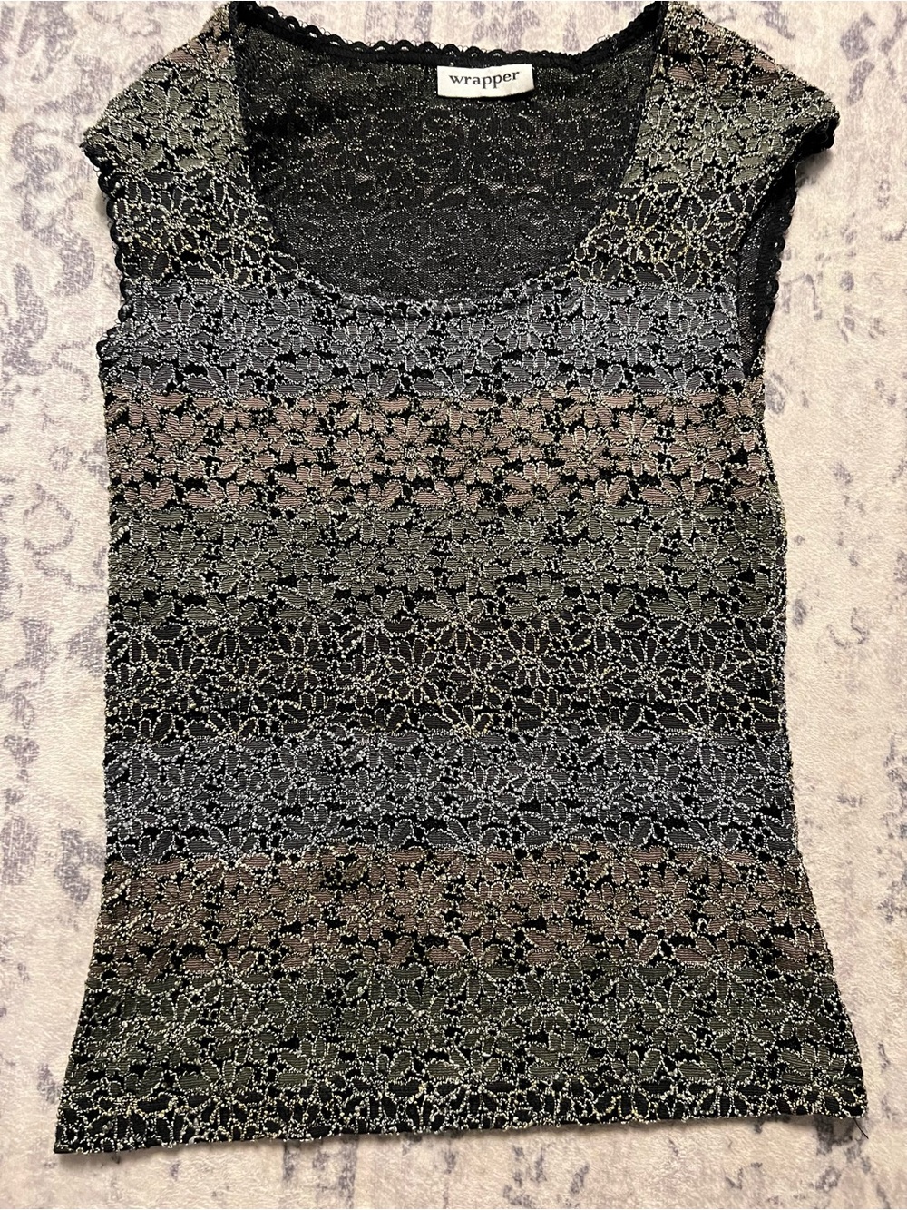 Y2K Wrapper Women's Scoop Neck Lace Tank Top in Multi-Color Stripes